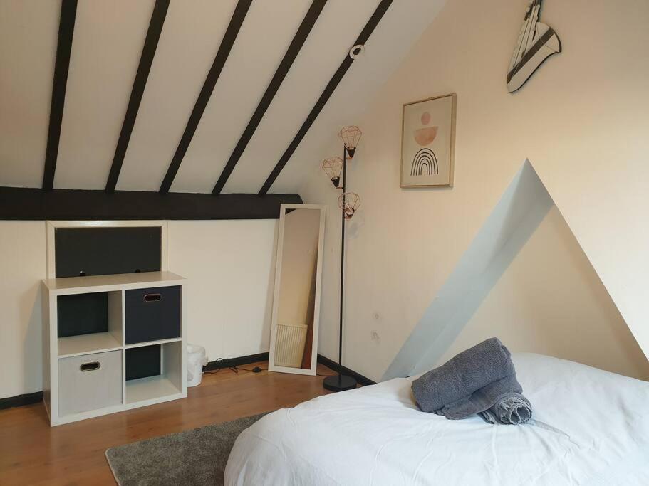 City Townhouse Close To Cafes And Restaurants NWI Buitenkant foto