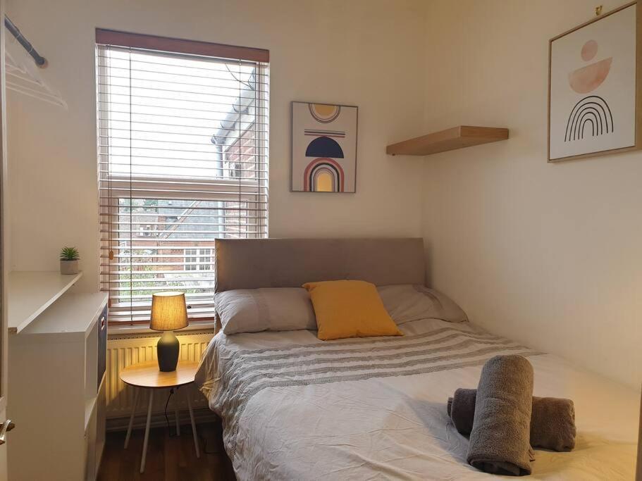 City Townhouse Close To Cafes And Restaurants NWI Buitenkant foto